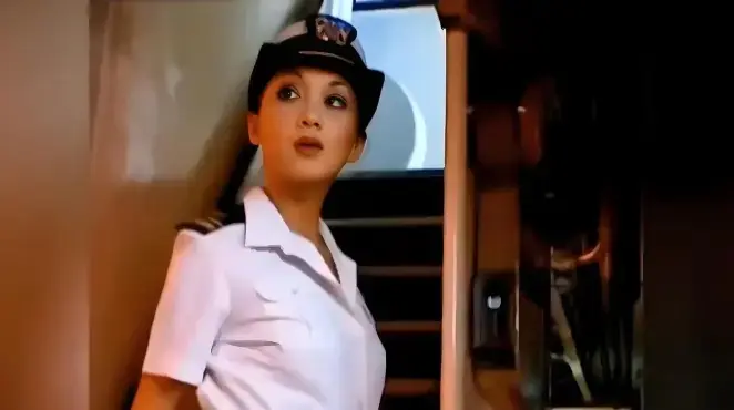《女警奥莎娜》高清未删减版在线观看-2025法国剧情片国语中字-《女警奥莎娜》全集免费播放-1080P高清画质无广告