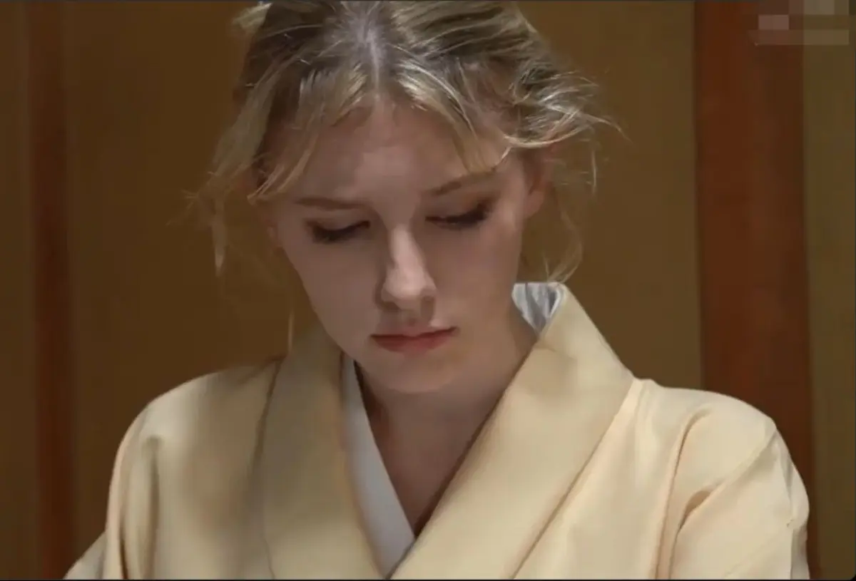 《少女的忠诚》1080P超清未删减正片-麦乐迪主演电影少女忠诚免费在线观看-高清无广告播放