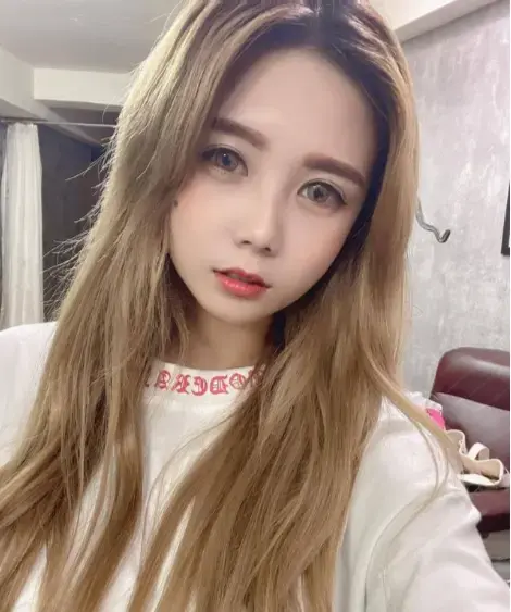 《修女的治疗日记》孟若羽vlog全集-1080P高清无删减在线观看-《孟若羽的vlog》免费播放无广告