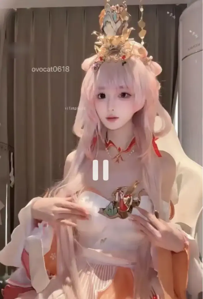 《季雨西施》cosplay白天鹅原视频资源免费看-全网高人气cos女神季雨作品合集-季雨西施完整版高清在线观看无删减